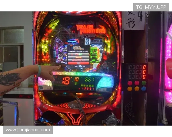 华体会真人视讯让玩家享受高品质的直播互动，感受最真实的赌场氛围尽情挑战自我